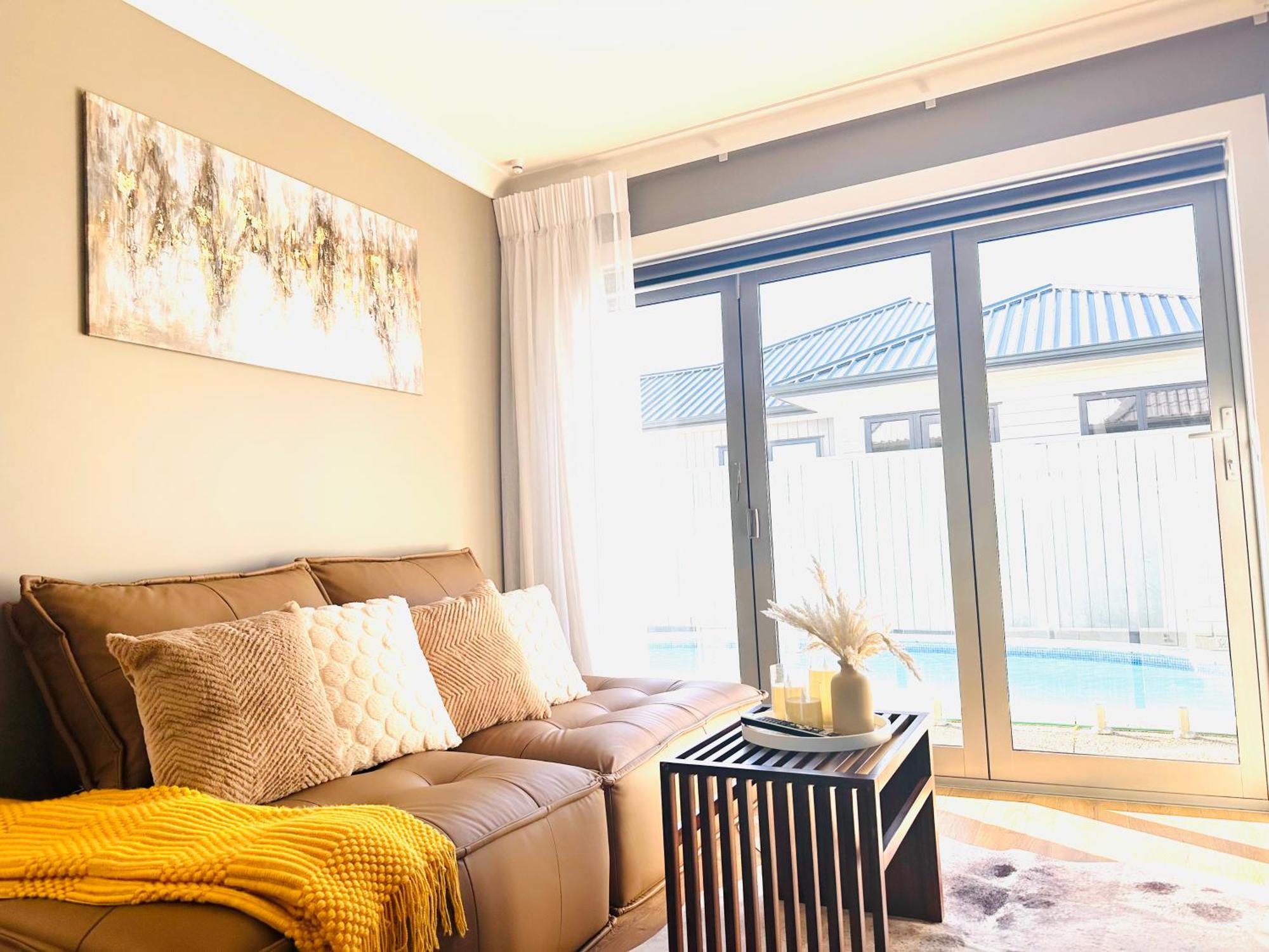 Summer Holiday 4 Bedrooms House In Hamilton With Pool And Spa Zewnętrze zdjęcie